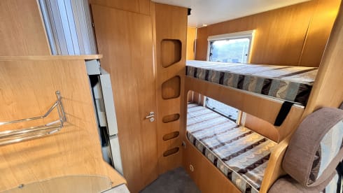 5 person Bavaria alcove camper