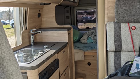 Fred von Knaus – Get in, turn the key, holiday feeling!