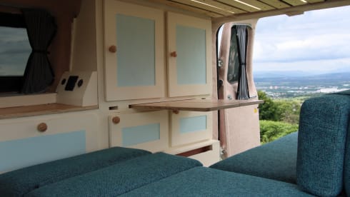Freddy the Campervan – Freddy the Campervan – Cosy Quirky Van for Two Near Glasgow