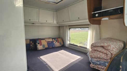 Cozy Fiat Ducato camper – your ticket to freedom!