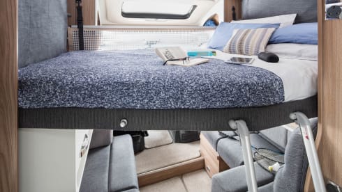  Swift Escape 695, Luxury Motorhome