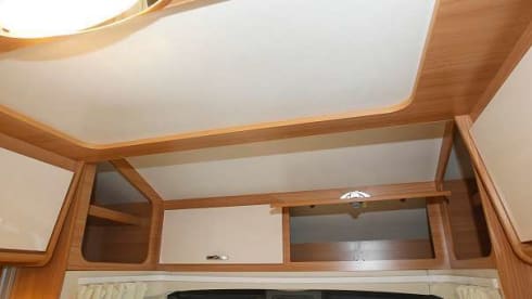 Complete, 4 person camper from 2017