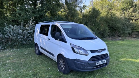 Worfy – 2 berth (6 with awning) campervan for fun adventures 
