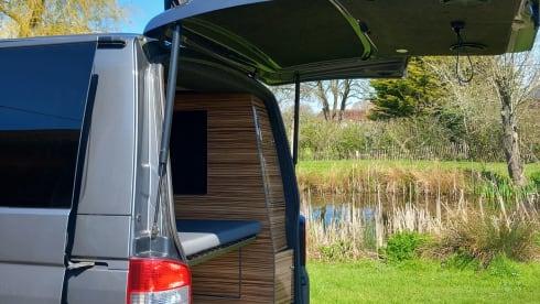 The Incredible Chris – 6 seater VW Campervan, Fully converted, 60,000 milage