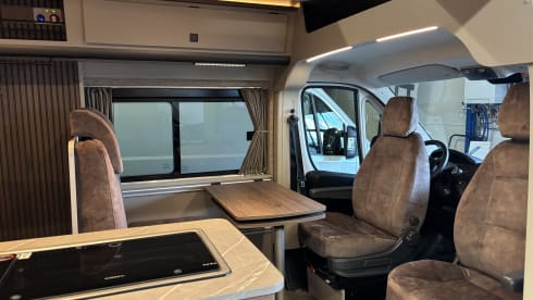 Hooglander – Peugeot bus camper - Bronckhorst Campers