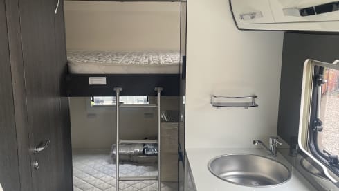Victor – 6 berth Roller Team alcove from 2024