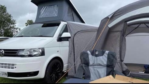 4 berth Volkswagen T5.1 campervan 2014