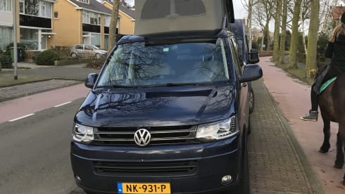 4p Volkswagen bus from 2013