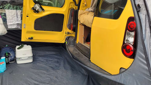 Postbusje – Sympathetic micro camper