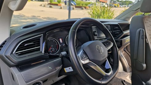 T-zes – 2p Volkswagen campervan from 2020