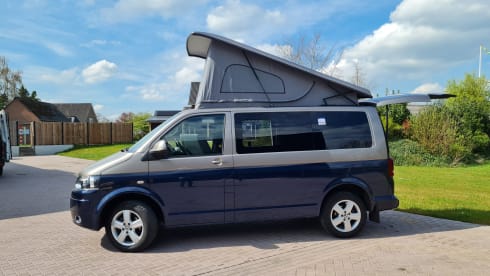 Volkswagen || 4x4 || Off grid || Bus camper