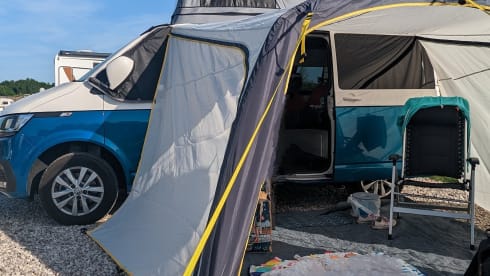 Drive 'The Falcon' - Our 4 berth *heated* T6.1 VW campervan 