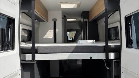 Adria Twin 640 SGX Supreme D AUTOMATIC