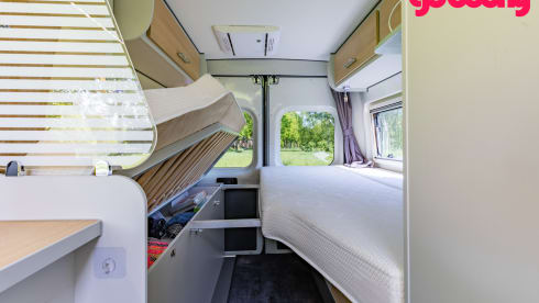 Coopernicus, 2021 – Comfortable 2p Karmann 600, parking air conditioning, length beds, automatic, biker