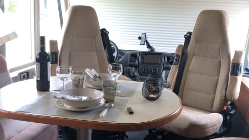 4p Hymer integrated from 2011