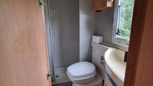 Nice 2 person camper
