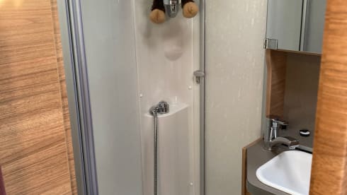 Whinni – Einsteigen, los fahren .... Urlaub!