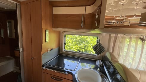 4p Hymer integrated from 2012