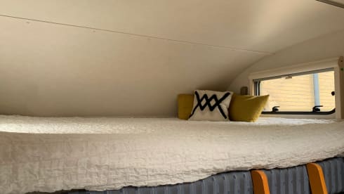 Hymer spacious 6p family camper with bunk beds