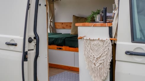 LEOPARD – Unique Volkswagen Camper (M+S Alpine tires and Euro 4!)