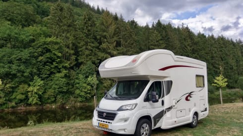 Adventurous and comfortable 2 person alcove camper