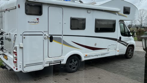 6 person alcove 2013