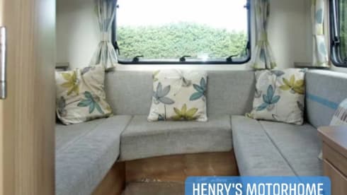 Henry – 6 berth Bailey semi-integrated from 2017