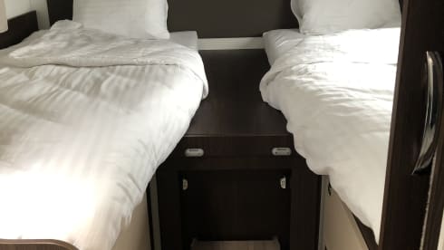 RILex – Brand new (2023) family mobile home for 4 people, luxury Benimar.