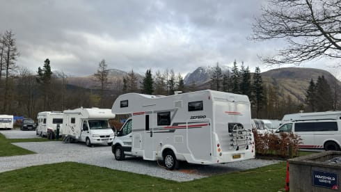 Rollerteam Zefiro 675 6 Berth – 6 berth Roller Team alcove from 2023