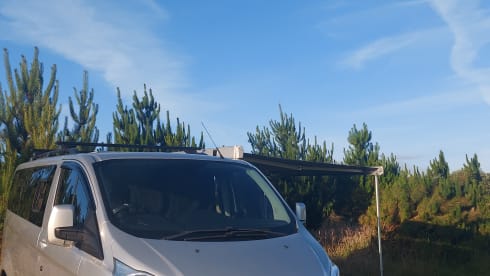 Kernow Cruiser – 2015 Luxury 2 Berth Transit Custom