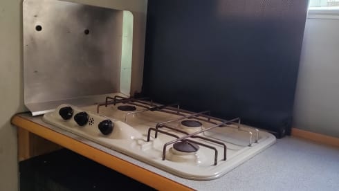 Chateau Ducato – Alcôve Hymer 4p de 1993