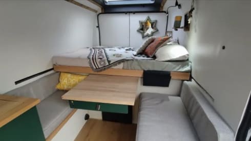 Zink outdoors  – 3 berth quirky camper 
