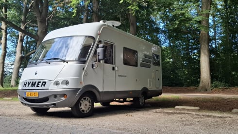 Bobby – 3p Hymer integrated from 1999