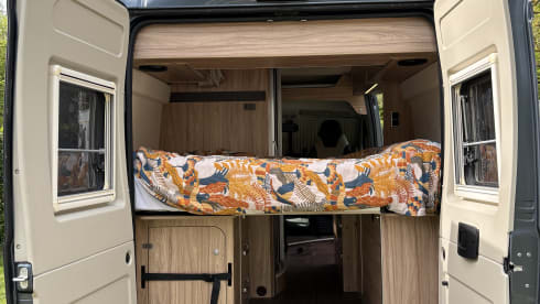 Uluru – 4p Hymer Ayers Rock bus uit 2018