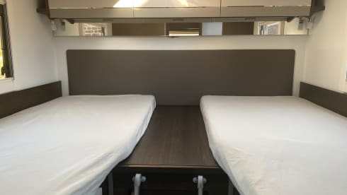 Luxe Benimar Cocoon 463 Automaat 4p