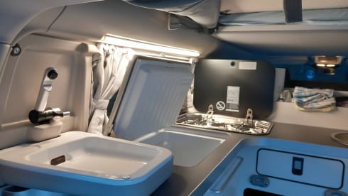 César – 4p Ford campervan from 2024
