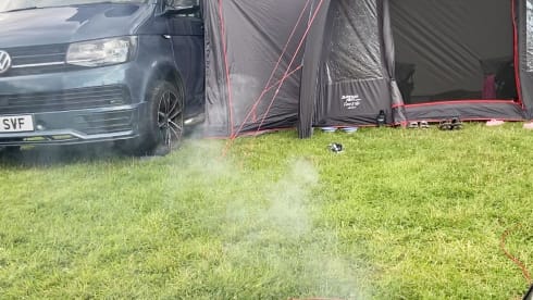 Bluey the Transporter Heeler – VW T6 Petrol Blue, 4-Berth