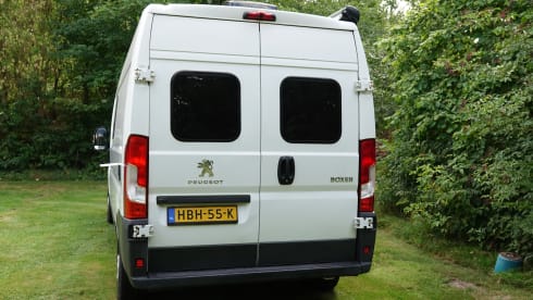 Hopper XL – Peugeot Bozer from 2018. Very complete interior