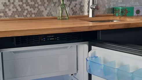 "Bod Campervan"  Luxury, Perfect for Two! (Staffs/N.Wales)