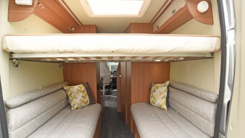 Acer – Delux Campervan with toilet/shower. Sleeps 4 travels 4
