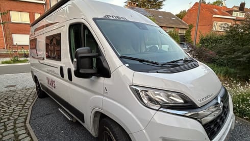 LOUISE – Pössl Summit 600 Campervan (NUOVO) 