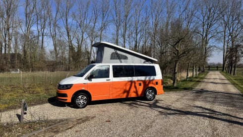 Camperke Lina – 2 Person Camper with 4 seats