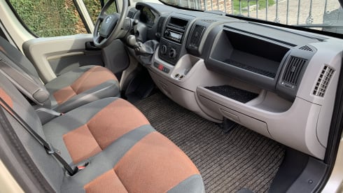 Rudolf – Fiat Ducato Bus Camper