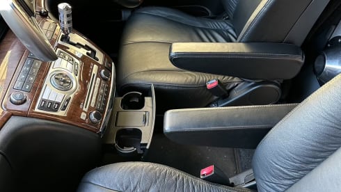 Mam's Van – Nissan-Campingbus mit 4 Schlafplätzen ab 2024