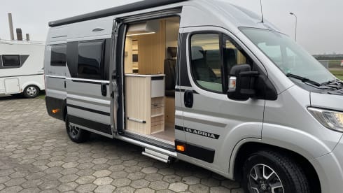 Adria Twin PLUS 640 2 pers (2022)