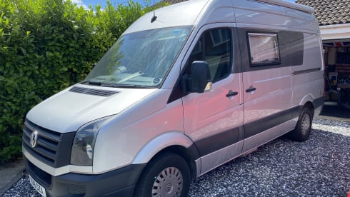 Autobus Volkswagen a 4 posti letto del 2016