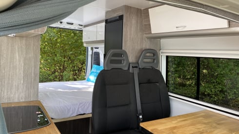 Olly 3.0 – Sporty bus camper - Bronckhorst Campers