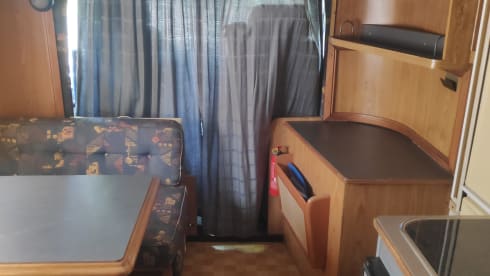 Spacious camper for up to 4 people with access to Umweltzonen (D)