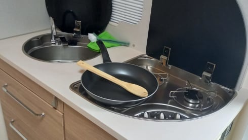 Campi – 7p Ford alcove uit 2023