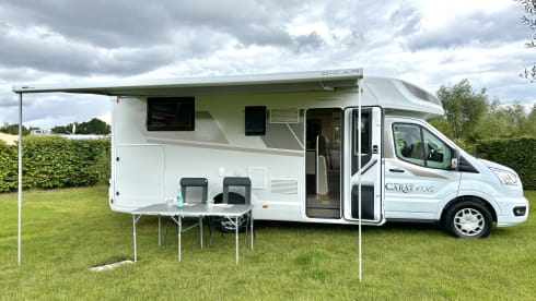 Xplore Muiden – Brand New Luxury Ford McLouis 473! Automatic, 5p, large garage!